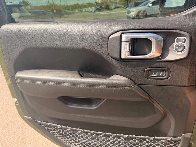 2021 Jeep Wrangler SAHARA ALTITUDE 4WD (WITH $6,845 IN PACKAGES!!!) - 23063512 - 5