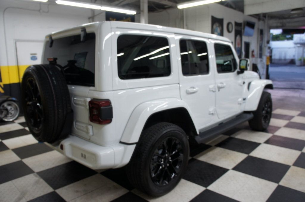 2021 Jeep Wrangler SAHARA HIGH ALTITUDE 4XE  - 22583386 - 15