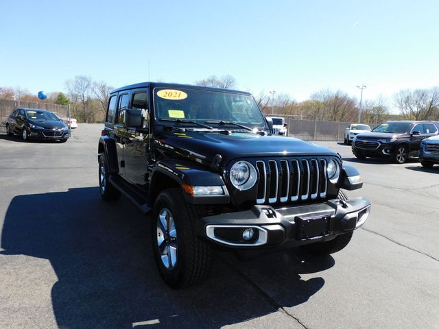 2021 Jeep Wrangler Sahara Unlimited 4x4 - 22300827 - 3