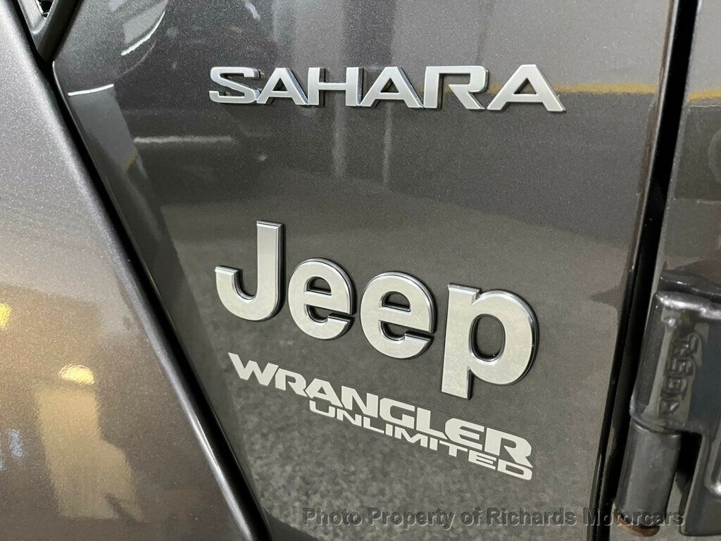 2021 Jeep Wrangler Sahara Unlimited 4x4 - 22972987 - 9