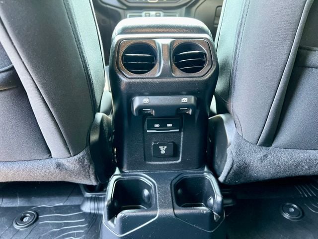 2021 Jeep Wrangler SPORT - 22861999 - 18