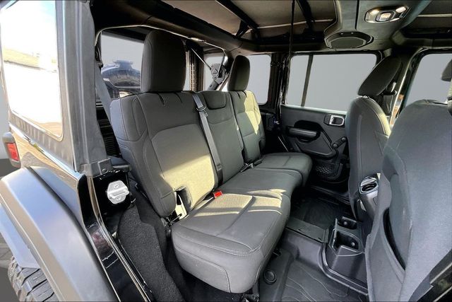2021 Jeep Wrangler Sport 4x4 - 23081148 - 14