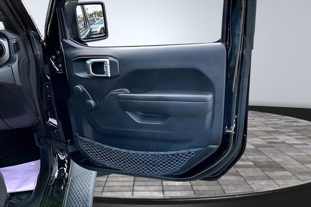 2021 Jeep Wrangler Sport 4x4 - 23081148 - 16