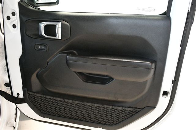 2021 Jeep Wrangler Sport 4x4 - 22887748 - 24