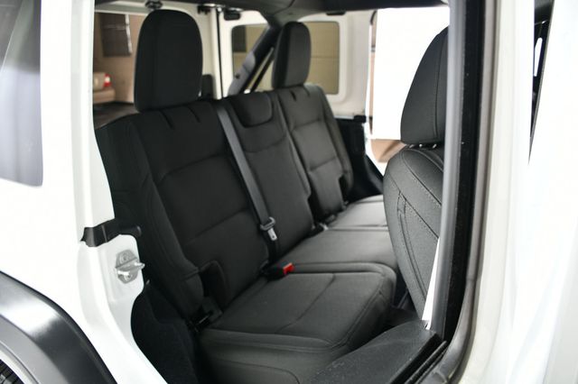 2021 Jeep Wrangler Sport 4x4 - 22887748 - 38