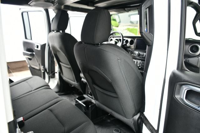 2021 Jeep Wrangler Sport 4x4 - 22887748 - 39