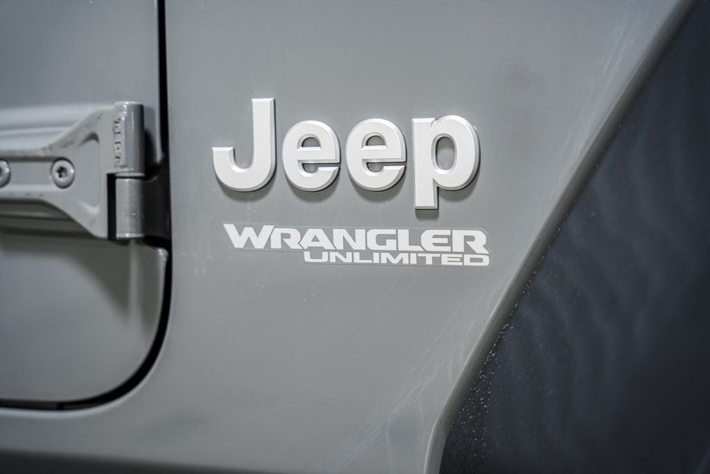 2021 Jeep Wrangler Unlimited Islander - 22625899 - 16