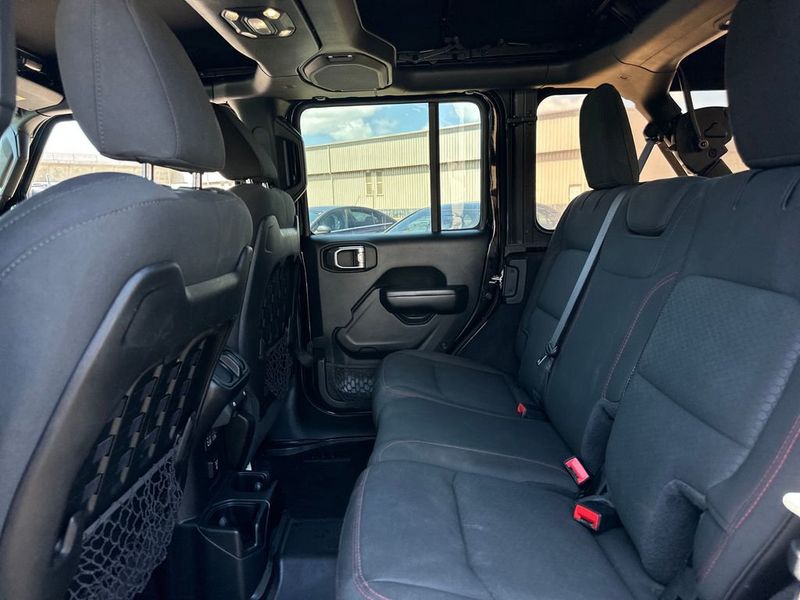 2021 Jeep Wrangler Unlimited Rubicon - 23001977 - 14