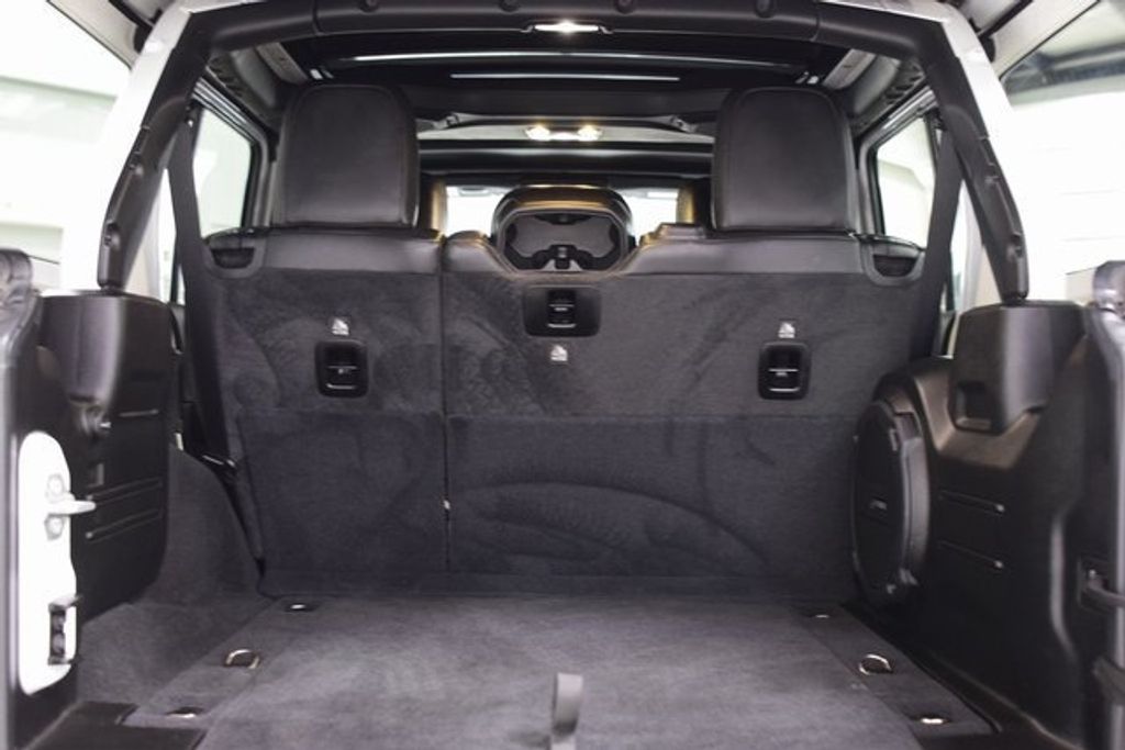 2021 Jeep Wrangler Unlimited Rubicon photo 22