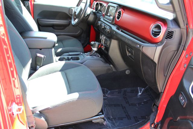 2021 Jeep Wrangler Unlimited Rubicon 4x4 - 22987747 - 24