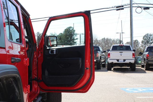 2021 Jeep Wrangler Unlimited Rubicon 4x4 - 22987747 - 32