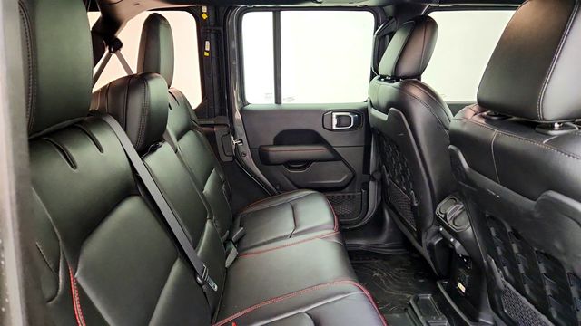 2021 Jeep Wrangler Unlimited Rubicon 4x4 w/ 8.4'' Radio & Premium Audio Group - 23026201 - 22