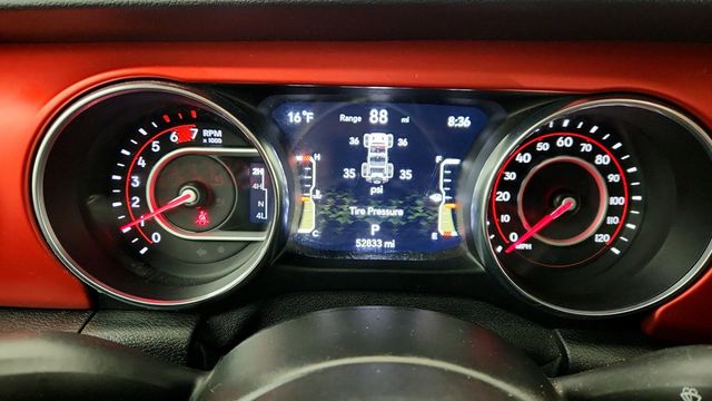 2021 Jeep Wrangler Unlimited Rubicon 4x4 with 3-Piece Hard-Top - 22956999 - 13