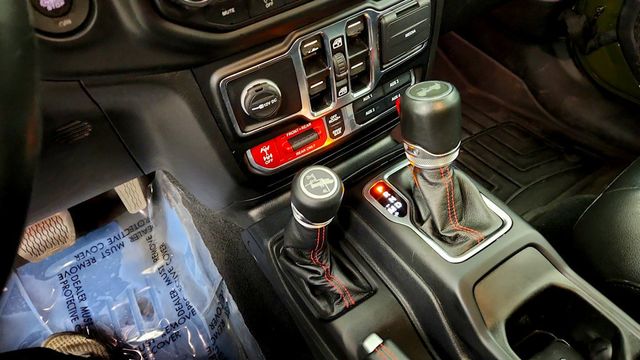 2021 Jeep Wrangler Unlimited Rubicon 4x4 w/ Leather, Navi & Alpine Audio - 23100852 - 16