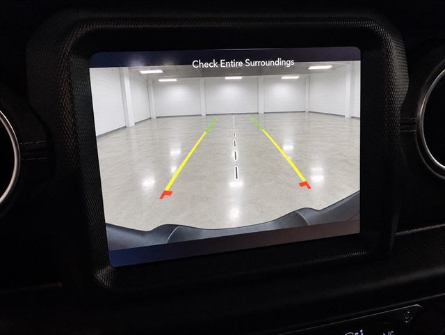 2021 Jeep Wrangler Unlimited Sahara - 23089466 - 21