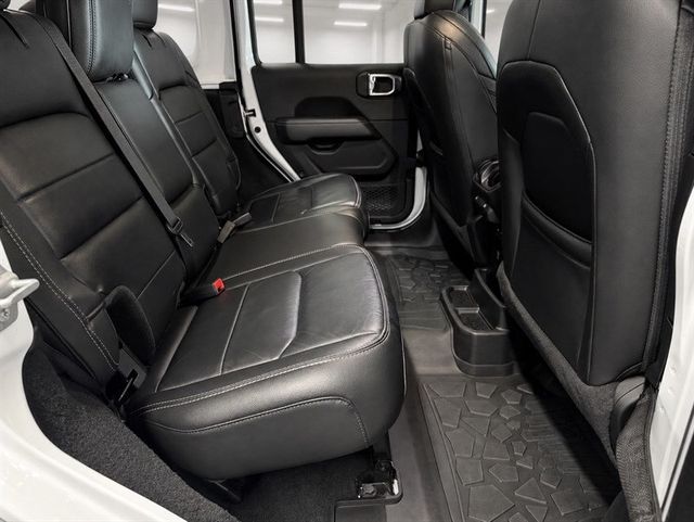 2021 Jeep Wrangler Unlimited Sahara - 23089466 - 26