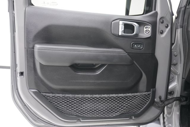 2021 Jeep Wrangler Unlimited Sahara - 23038686 - 16