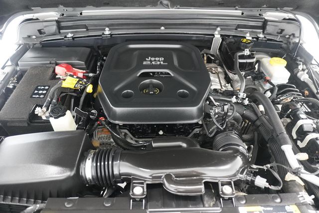 2021 Jeep Wrangler Unlimited Sahara - 23038686 - 33