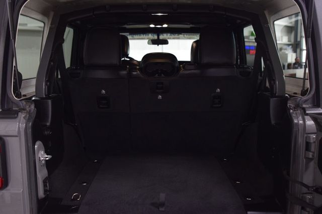 2021 Jeep Wrangler Unlimited Sahara - 23017024 - 21