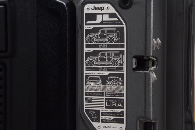 2021 Jeep Wrangler Unlimited Sahara - 23017024 - 22