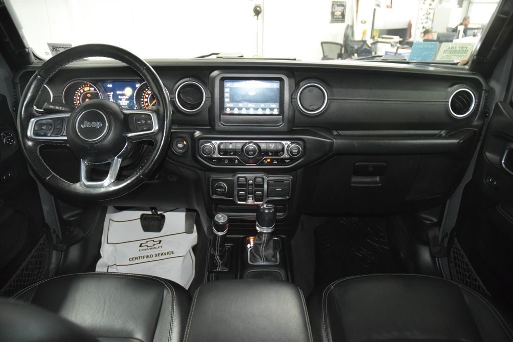 2021 Jeep Wrangler Unlimited Sahara - 23017024 - 23