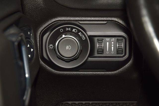 2021 Jeep Wrangler Unlimited Sahara - 23017024 - 29
