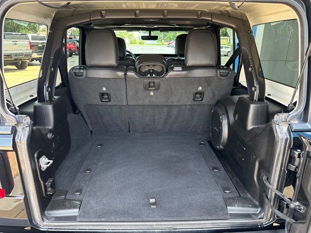 2021 Jeep Wrangler Unlimited Sahara - 23048870 - 10