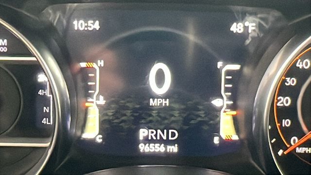 2021 Jeep Wrangler Unlimited Sahara - 22985599 - 29