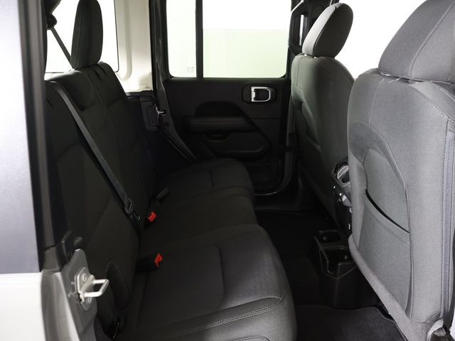 2021 Jeep Wrangler Unlimited Sahara - 22932833 - 29