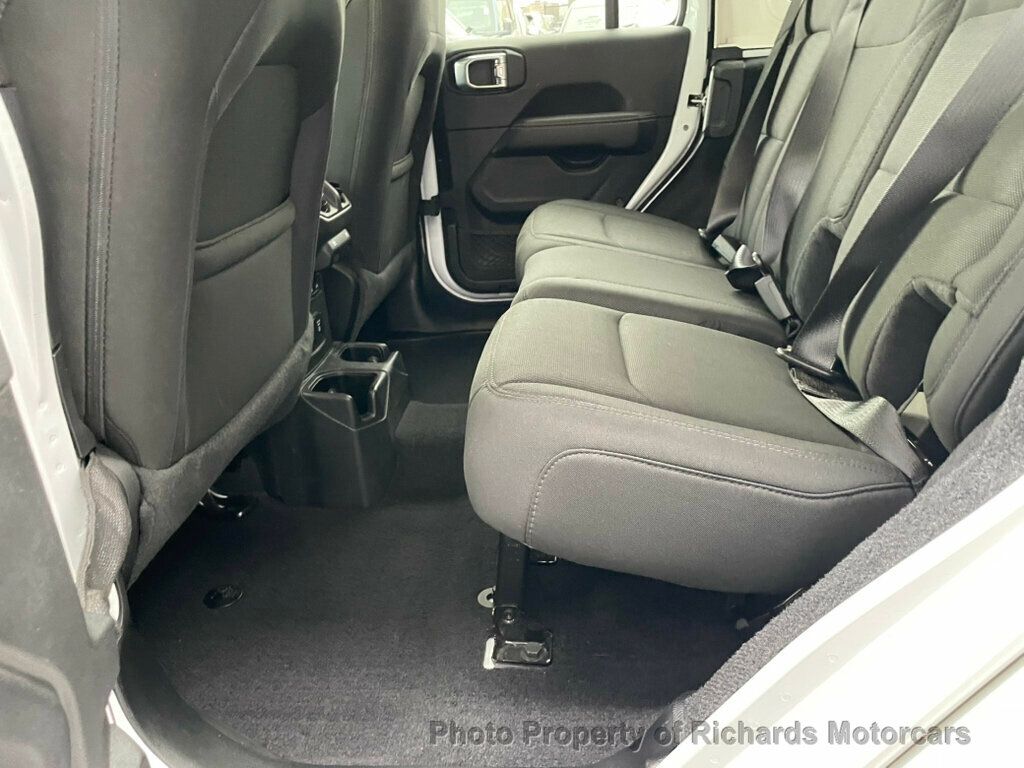 2021 Jeep Wrangler Unlimited Sahara - 22972989 - 16