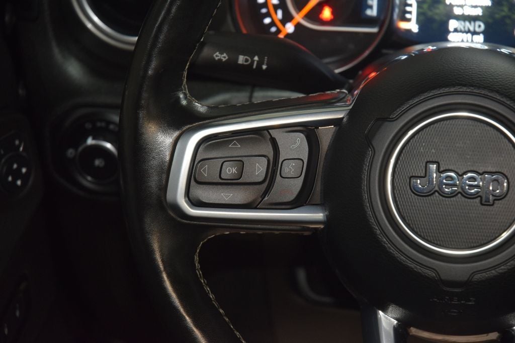 2021 Jeep Wrangler Unlimited Sahara - 23070060 - 37