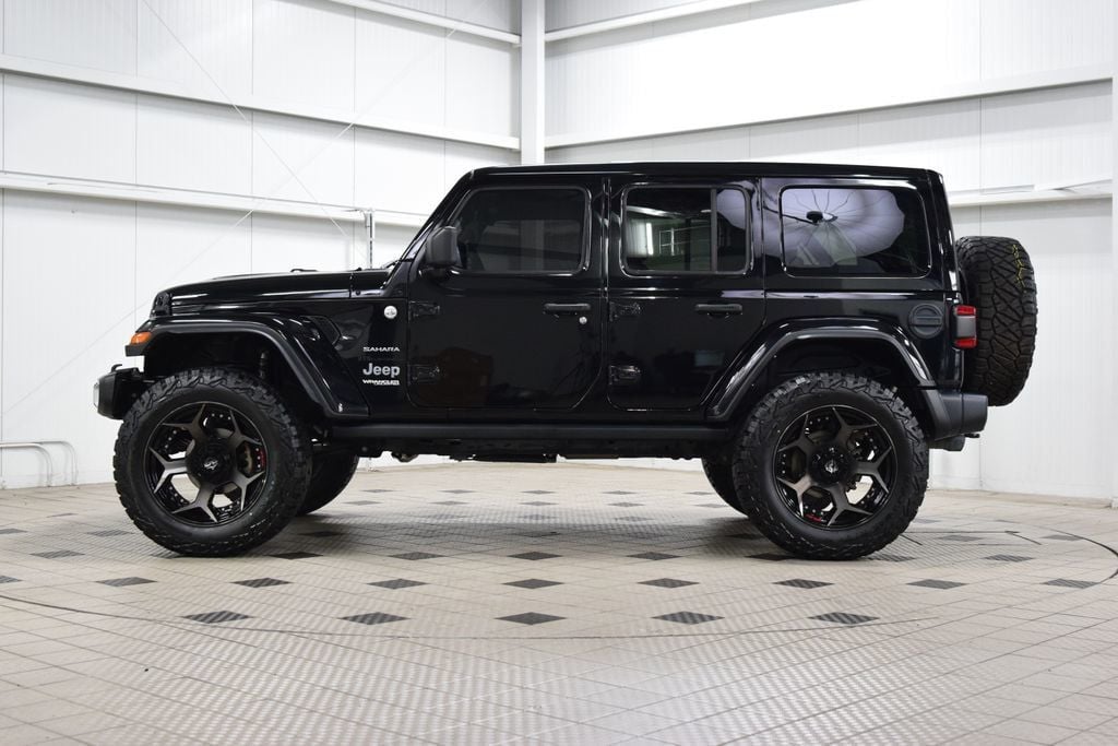 2021 Jeep Wrangler Unlimited Sahara - 23070060 - 3