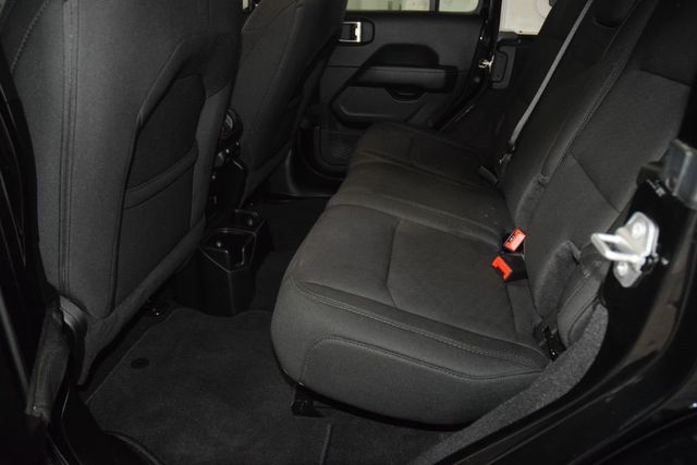 2021 Jeep Wrangler Unlimited Sahara - 23070060 - 41