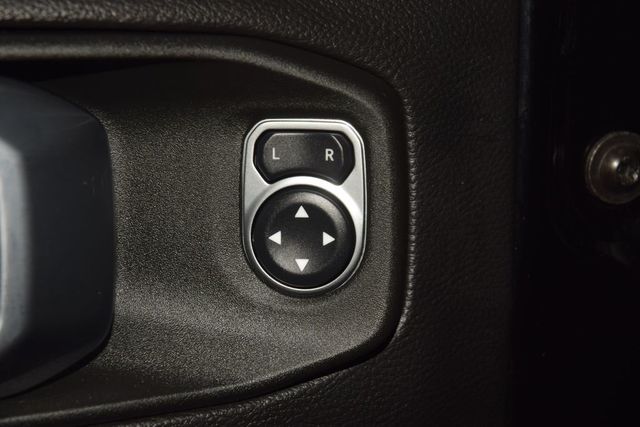 2021 Jeep Wrangler Unlimited Sahara - 23070060 - 44