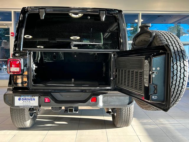 2021 Jeep Wrangler Unlimited Sahara 4x4 - 22905798 - 34