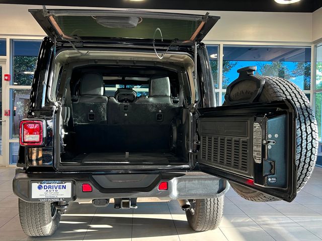 2021 Jeep Wrangler Unlimited Sahara 4x4 - 22905798 - 35