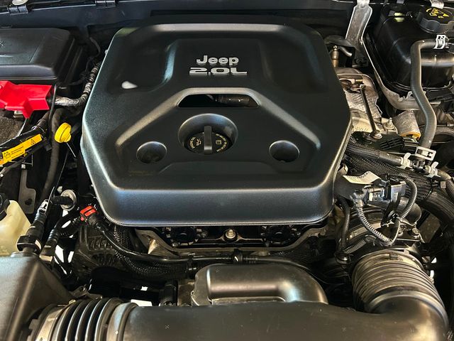 2021 Jeep Wrangler Unlimited Sahara 4x4 - 22905798 - 37