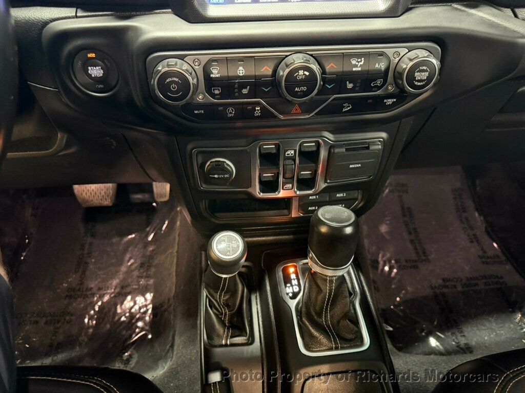2021 Jeep Wrangler Unlimited Sahara 4x4 - 23040084 - 10