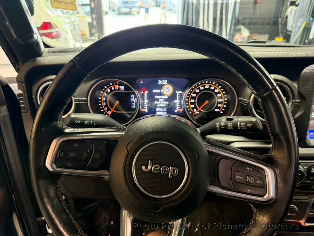 2021 Jeep Wrangler Unlimited Sahara 4x4 - 23040084 - 11