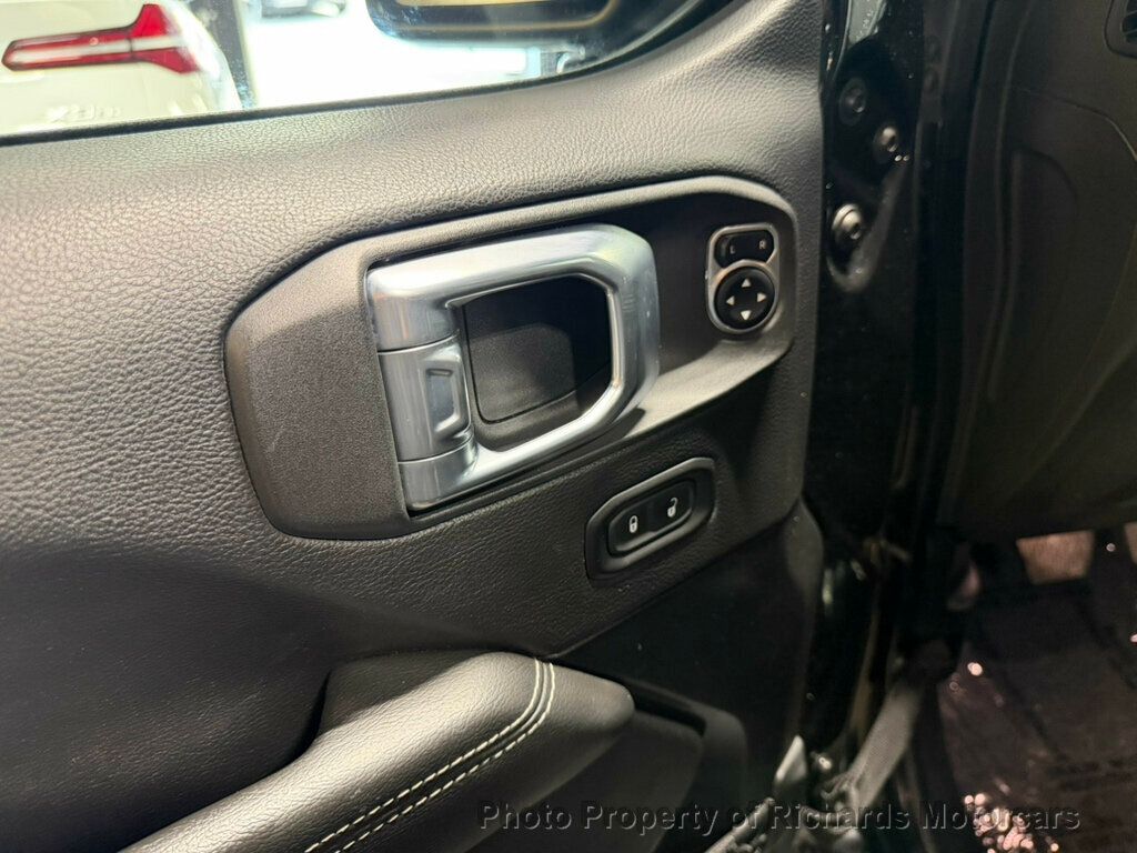 2021 Jeep Wrangler Unlimited Sahara 4x4 - 23040084 - 12