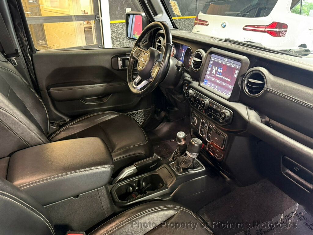 2021 Jeep Wrangler Unlimited Sahara 4x4 - 23040084 - 18