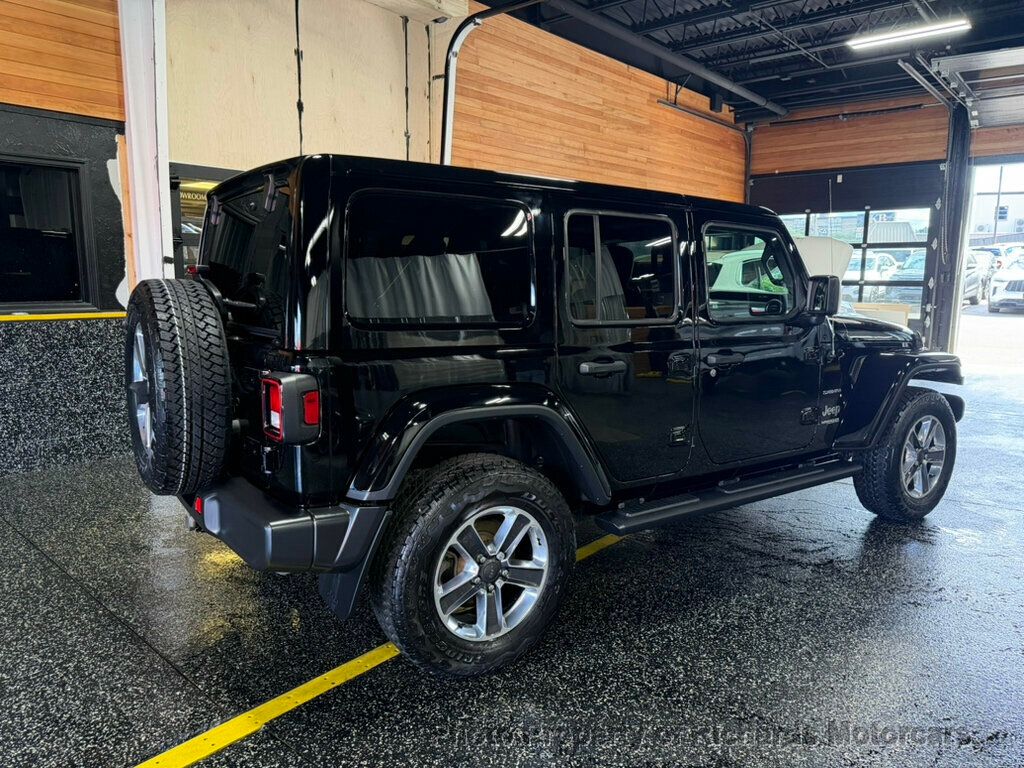 2021 Jeep Wrangler Unlimited Sahara 4x4 - 23040084 - 1