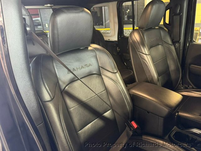 2021 Jeep Wrangler Unlimited Sahara 4x4 - 23040084 - 19