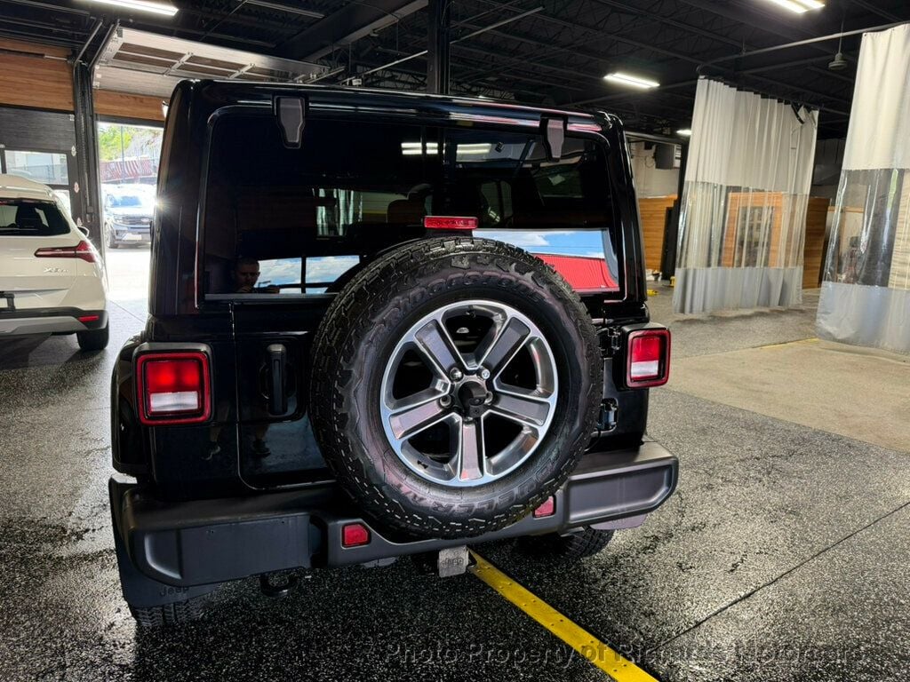 2021 Jeep Wrangler Unlimited Sahara 4x4 - 23040084 - 2