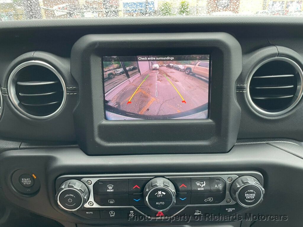2021 Jeep Wrangler Unlimited Sahara 4x4 - 23049003 - 12