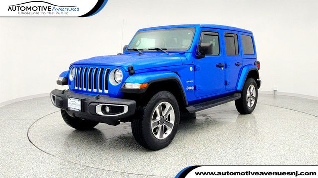 2021 Jeep Wrangler Unlimited Sahara 4x4 with Sky One-Touch Power Top - 22961919 - 0