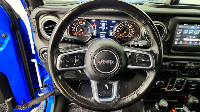 2021 Jeep Wrangler Unlimited Sahara 4x4 with Sky One-Touch Power Top - 22961919 - 12