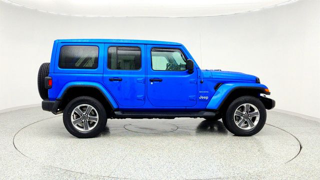 2021 Jeep Wrangler Unlimited Sahara 4x4 with Sky One-Touch Power Top - 22961919 - 3