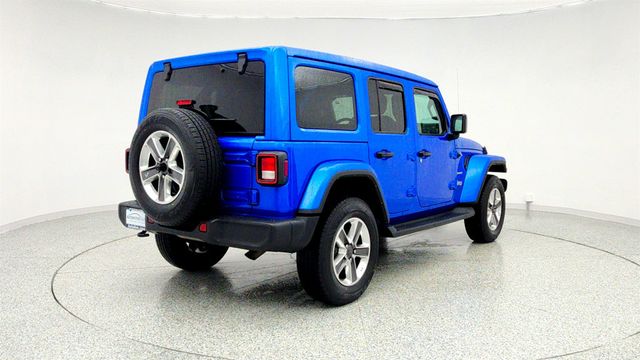 2021 Jeep Wrangler Unlimited Sahara 4x4 with Sky One-Touch Power Top - 22961919 - 4