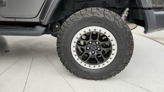 2021 Jeep Wrangler Unlimited Sahara 4x4 w/ Sky One-Touch Power-Top & 4C Navigation - 22951230 - 8